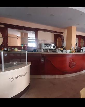 Arredamento bar completo