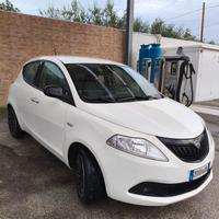 Lancia Y Ypsilon Hybrid 