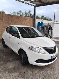 Lancia Y Ypsilon Hybrid 