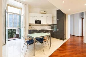 Appartamento di 150 m² con 4 locali a Milano