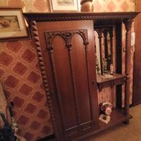 armadietto portamantelli