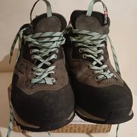 scarpe da avvicinamento e da trekking 