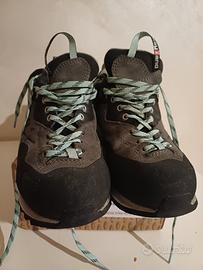 scarpe da avvicinamento e da trekking 
