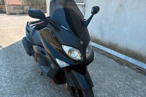 Yamaha T-max 500 black edition