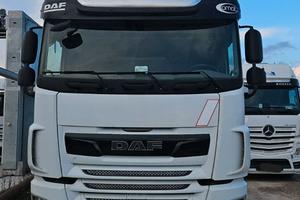 Trattore stradale DAF XF 480 2021