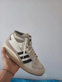 Scarpe adidas 👟