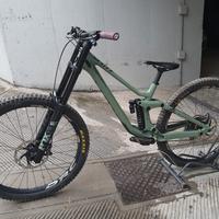 MTB DH Scott Gambler 910 Carbon tg.M