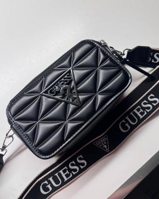 Borsa Guess a Tracolla nera Trapuntata Originale