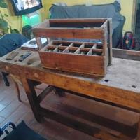 Cassetta  antica in legno per bottiglie