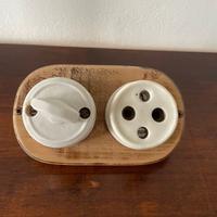 Interruttore e presa ceramica vintage