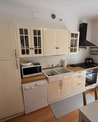 Arredo completo appartamento  ritiro blocco gratis