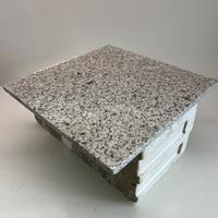 N. 12 mattonelle in granito da 30,5 x 30,5 cm