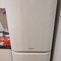 Frigorifero Ariston e freezer