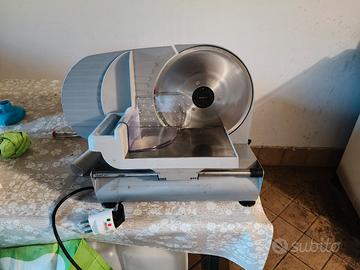 affettatrice incontro