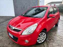 Hyundai i20 1.2 5p. Neopatentati no blocchi 2012