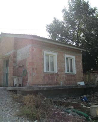 Rustico / Casale di 80 m² con 2 locali e posto aut