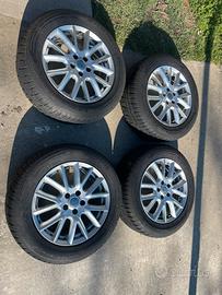 Cerchi Gommati Jeep Cherokee