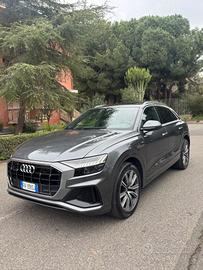 Audi Q8 50 TDI 286 CV quattro SLINE FULL OPTIONAL
