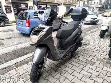 Scooter Lxr 200