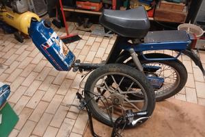 fantic issimo a pezzi di ricambio