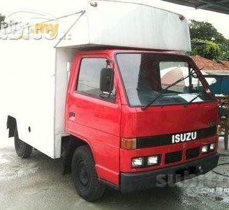 Parabrezza Isuzu NHR/NKR