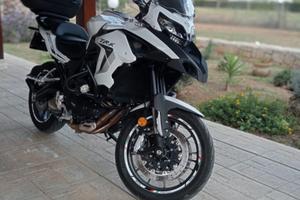 Benelli TRK 502