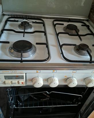 cucina a gas con forno a gas