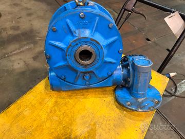 Riduttore Bonfiglioli VF130 400:1 usato