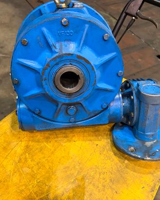 Riduttore Bonfiglioli VF130 400:1 usato
