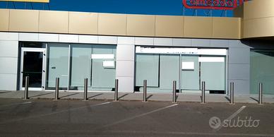 Locale commerciale Goldenstore fronte strada