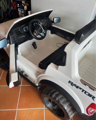 Macchina elettrica Ford Ranger
