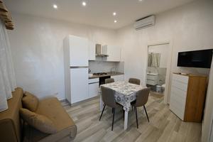 Zona industriale bilocale arredato no residenza