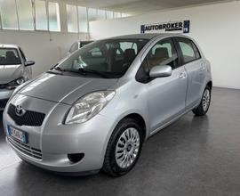 Toyota Yaris 1.0 5 porte Sol ok neopatentati