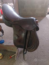 sella  usata misura 18 marca Wembley internat