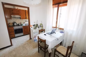 Casa indipendente di 137 m² con 3 locali e box aut