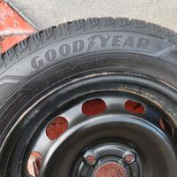4 gomme da neve con cerchio 195/60 R15 88T