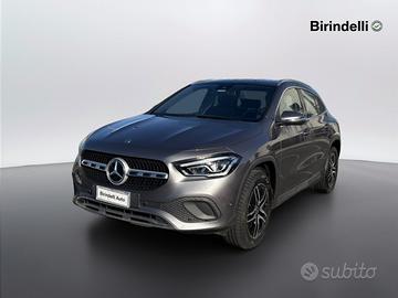 MERCEDES-BENZ GLA (H247) - GLA 180 d Auto