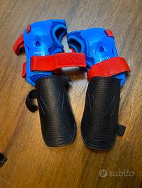 Para mani e para gomiti