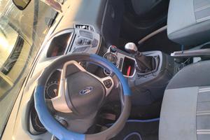 Ford Fiesta 1.4 benzina/GPL 2010