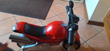 Moto ducati bambino