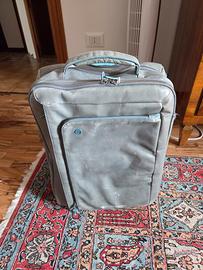 trolley Piquadro colore edizione limitata.