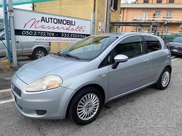 FIAT Grande Punto 1.4 Starjet 16V 3 porte Dynami