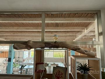 Lampada con tronco di legno