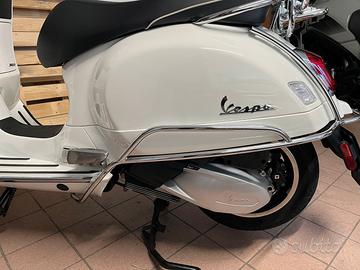 Vespa gts 300