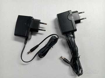 Coppia di alimentatori TP-Link modello T090060-2C1