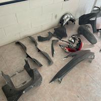 Carene burgman 125-200 2015