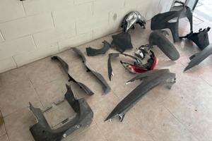 Carene burgman 125-200 2015