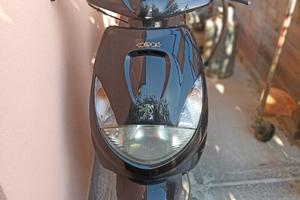 Scooter 50cc Peugeot Vivacity Compact 2016