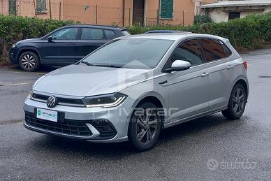 VOLKSWAGEN Polo 1.0 TSI R-Line