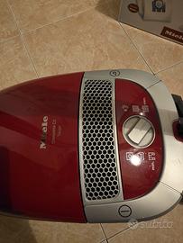 Aspirapolvere Miele Complete C2 Tango